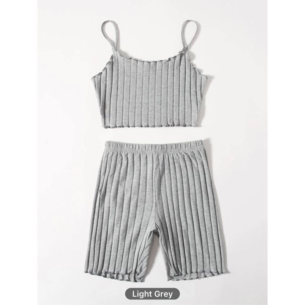 SHEIN EZwear Solid Lettuce Trim Waffle Knit Cami Top & Biker Shorts Set - Picture 4 of 4